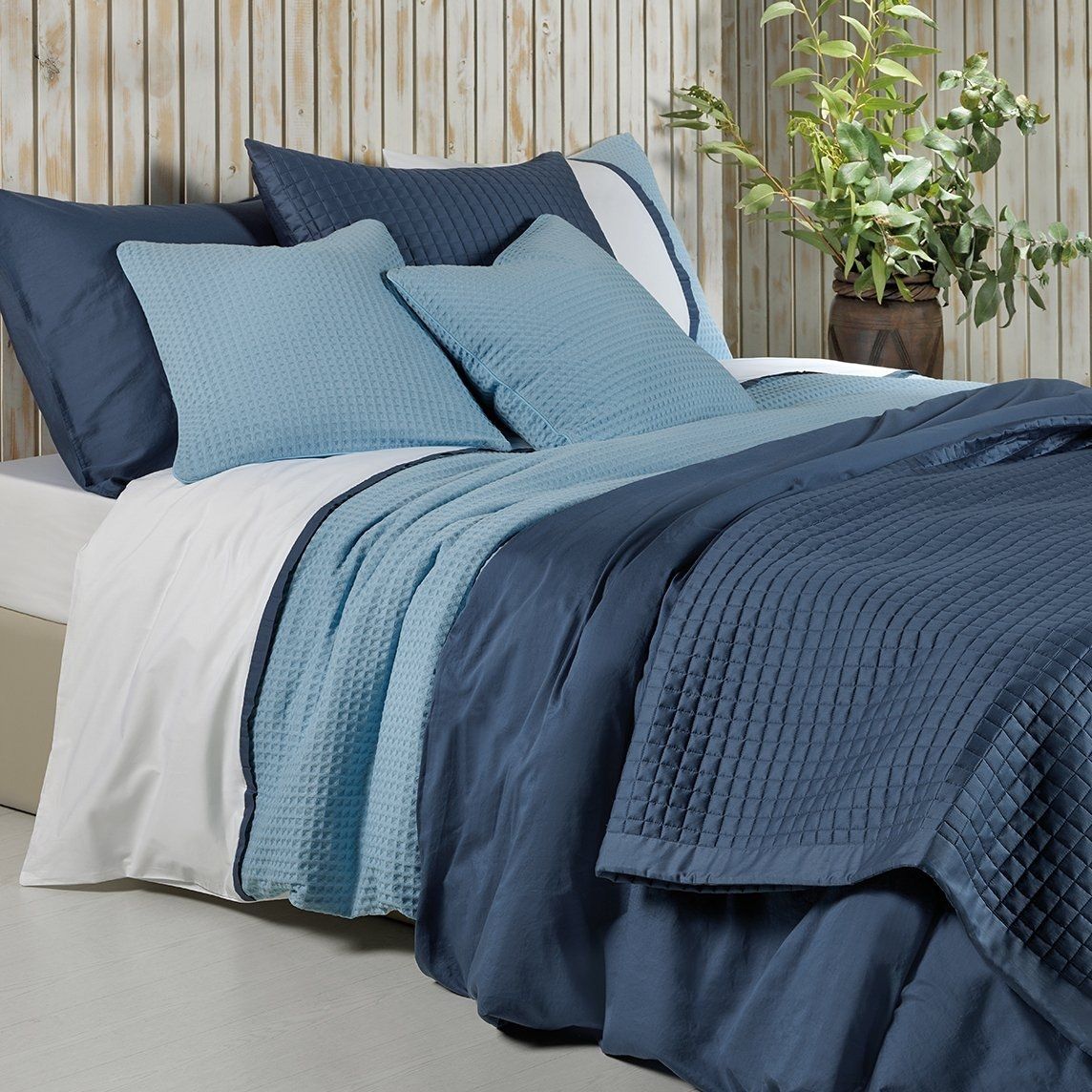 BARIA - Katoen Percal wafelpatroon dekbedovertrek Wit/blauw Dekbedovertrek DOMMELIN 140x200/220 + 1 kussensloop Wit/blauw