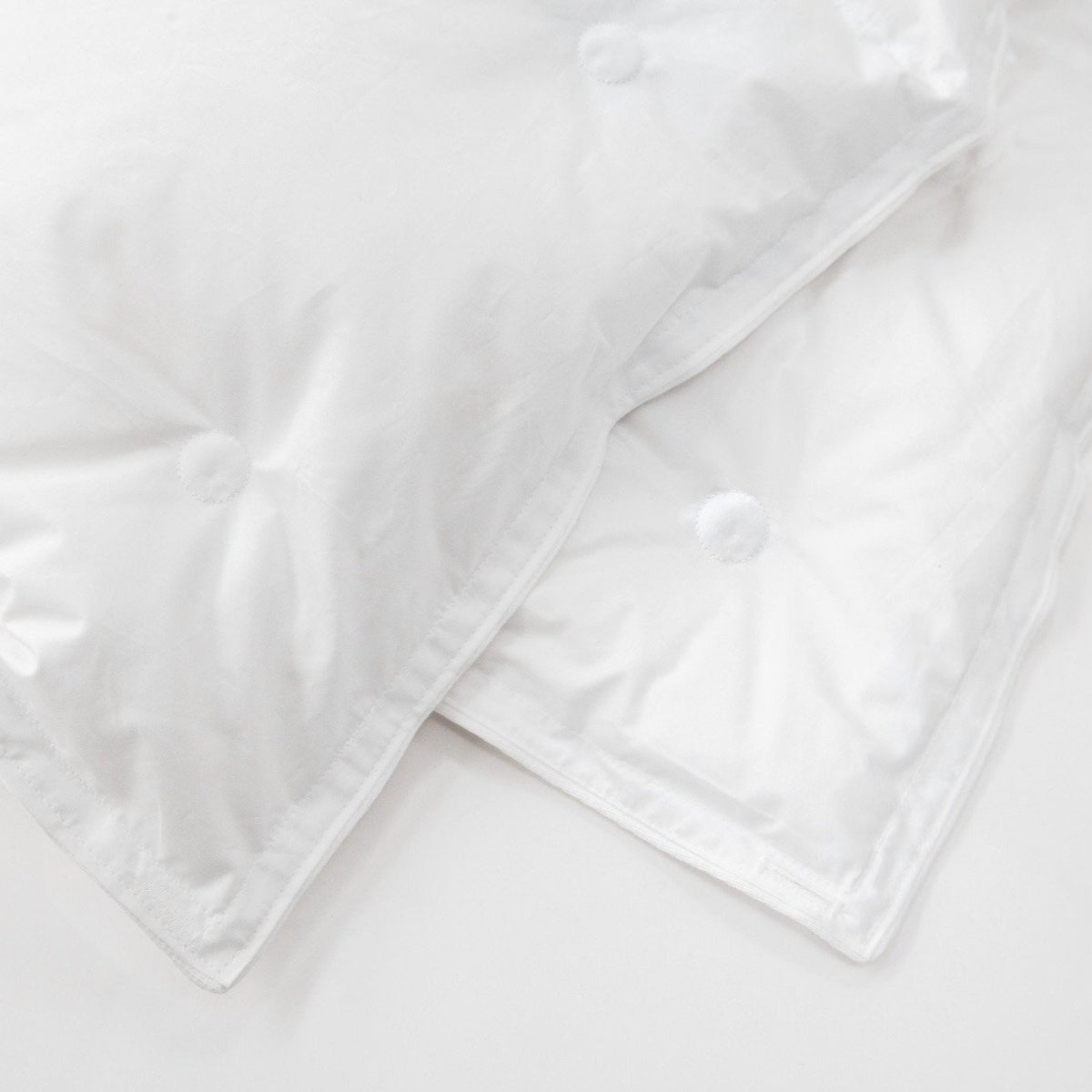 DEKBED - Brons - Herfst/Lente (medium) - 90% grijze ganzendons Dekbed C'EST DUVET