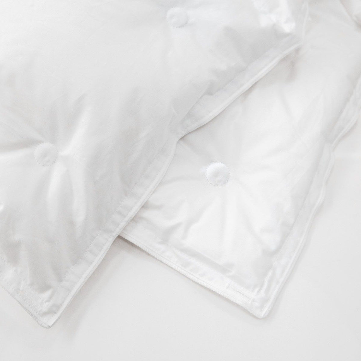 DEKBED - Zilver - Herfst/Lente (medium)- 100% witte ganzendons dekbed C'EST DUVET
