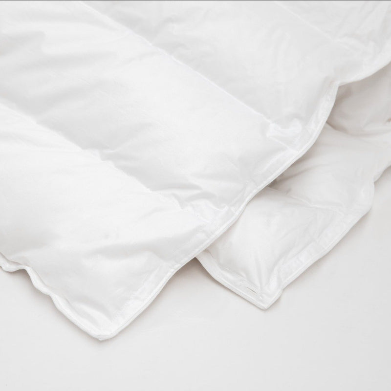 DEKBED - Brons - Zomer (light) - 90% grijze ganzendons Dekbed C'EST DUVET