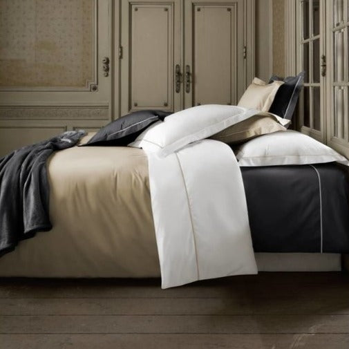 luxe overtrek taupe / goud met wit
